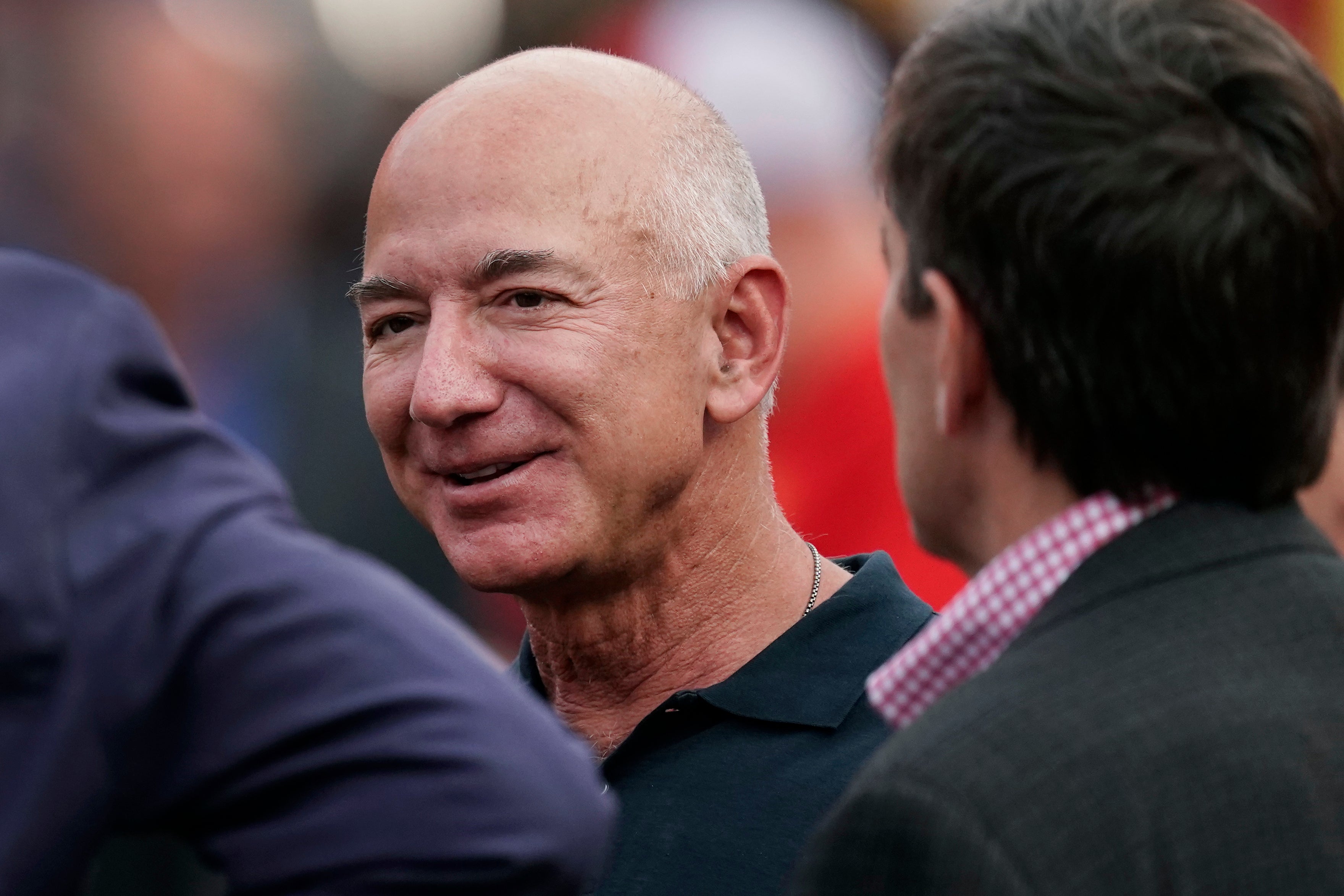 Jeff Bezos Compra Una Mansi N En Isla Exclusiva En Miami Independent