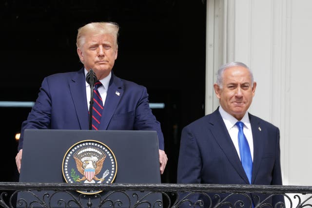 <p>Donald Trump estableció un estrecho vínculo con el ex primer ministro israelí Binyamin Netanyahu </p>