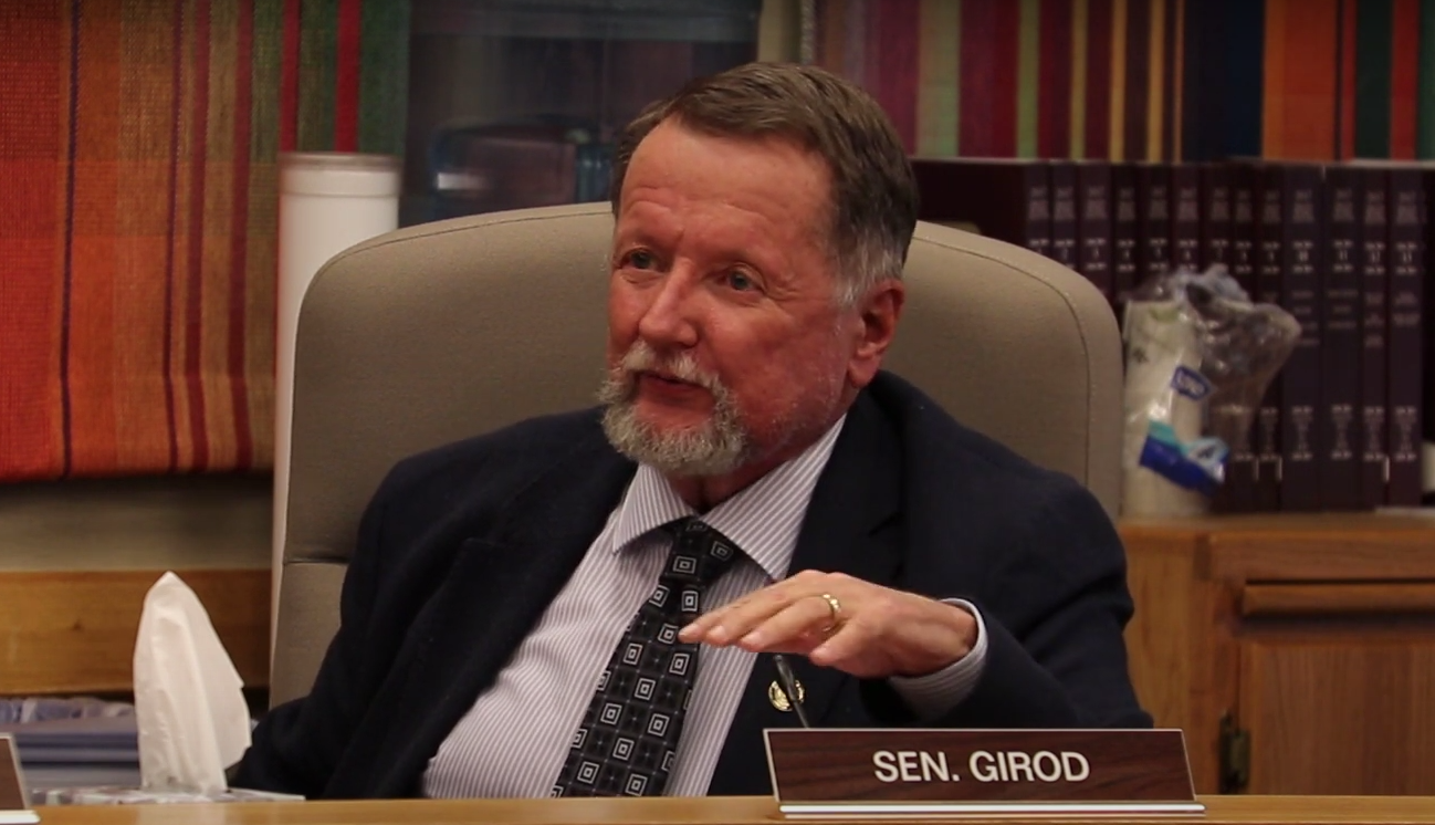 Incendio consume casa de político que frenó ley sobre cambio climático