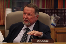 Incendio consume casa de político que frenó ley sobre cambio climático