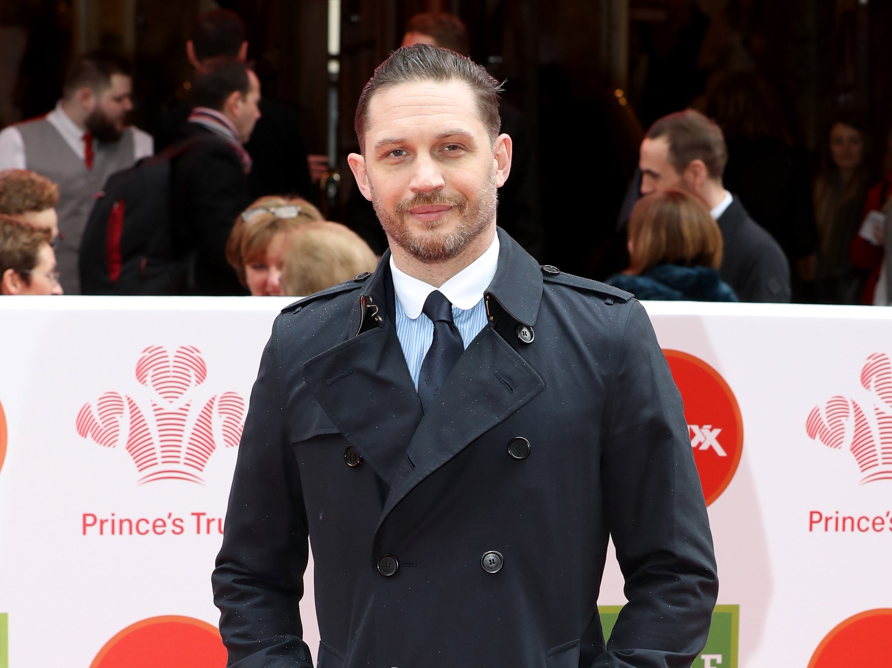 Tom Hardy podría ser el próximo James Bond, según los rumores, pero muchos no están convencidos