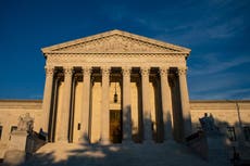 Trump reta a Nancy Pelosi a que lo enjuicie nuevamente para retrasar la elección del nuevo juez de la Suprema Corte