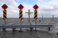 Tormenta tropical Beta se dirige a Texas y Luisiana y amenaza con fuertes inundaciones