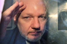 Más de 160 líderes y diplomáticos del mundo piden que Reino Unido libere a Julian Assange