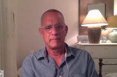 Tom Hanks revela que el asesinato de su abuelo “arruinó” a su padre