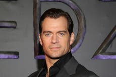 Henry Cavill, estrella de DC, afirma que le encantaría interpretar a James Bond