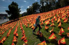 España rinde homenaje a las víctimas del coronavirus