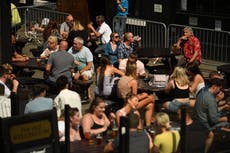 Coronavirus: Reino Unido endurece las multas contra las personas que violen el confinamiento