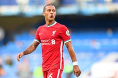 Peter Crouch se deshace en elogios a Thiago Alcántara y lo compara con Xabi Alonso