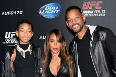 Willow Smith dice que está ‘orgullosa’ de Jada Pinkett Smith por hablar sobre su ‘enredo’ con August Alsina