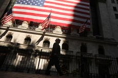 Economía de Estados Unidos sufre una contracción inédita de 31,4%