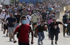 Migrantes hondureños emprenden viaje a Estados Unidos pese a pandemia
