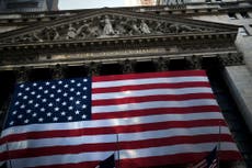 Wall Street inicia con pérdidas tras positivo por Covid de Trump 