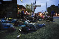 Migrantes cruzan Guatemala en busca de sus sueños a pesar de amenazas