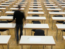 Escocia cancela todos los exámenes del próximo año por el Covid-19