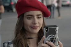 ‘Emily in Paris’ recibe violenta reacción por cancelaciones de Netflix