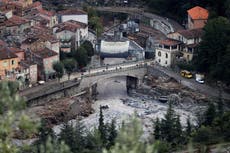 Inundaciones en Europa sacan cadáveres de cementerios