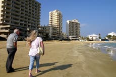 Chipre critica a Turquía por querer abrir playa fantasma de la ciudad