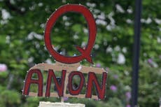 Donald Trump aceptó 1 millón de dólares de partidarios de QAnon 