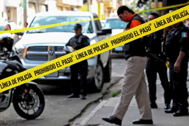 <p>La policía encontró un mensaje firmado por el Cártel Jalisco Nueva Generación en el lugar de los hechos</p>