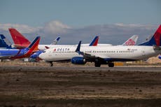 Trump pide al Congreso dar ayuda económica a las aerolíneas