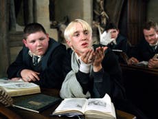 Fans de Harry Potter se sorprenden al descubrir el poco tiempo en pantalla que tuvo Draco Malfoy en toda la saga