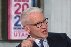Anderson Cooper denuncia imprudencia de Donald Trump