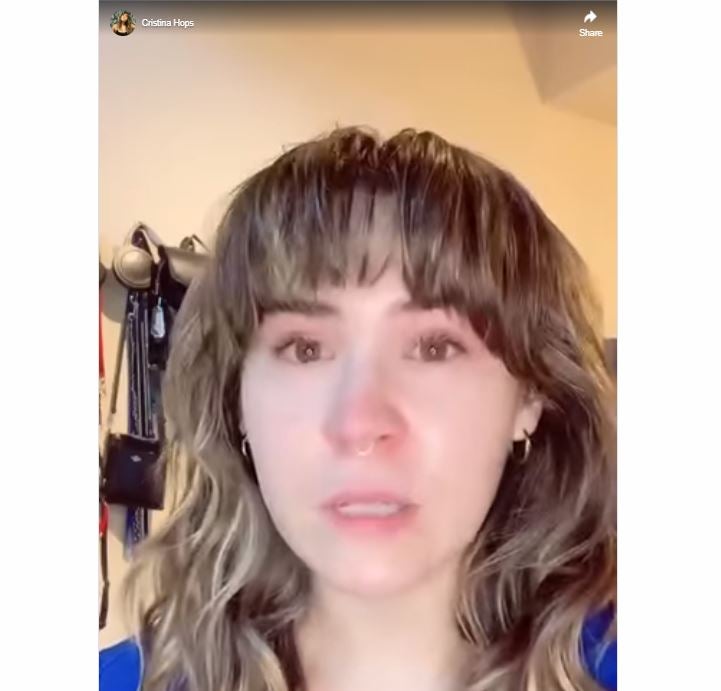 Enfermera se hace viral en TikTok por emotiva crítica a Donald Trump 