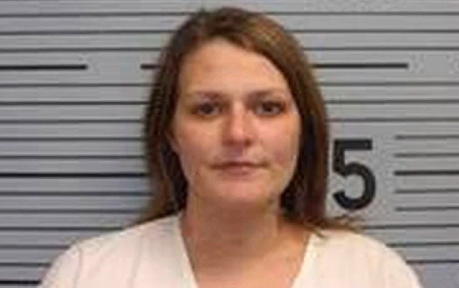 Mujer encarcelada por matar a tiros a su violador