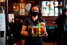 Reino Unido registra más de 300 nuevas muertes por Covid