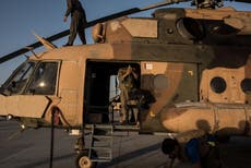 Mueren 9 soldados tras choque de helicópteros en Afganistán