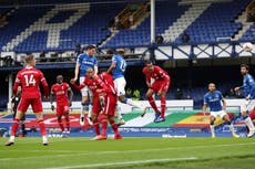 Liverpool y Everton firman vibrante empate en el Derbi de la ciudad