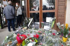 Francia sufre la pérdida del maestro decapitado en una manifestación 
