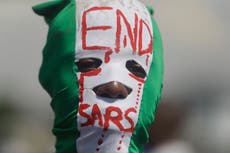 Manifestantes arremeten contra prisión de Nigeria y liberan a 200 reclusos 
