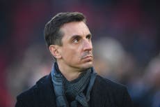Gary Neville protesta contra un posible nuevo parón: “Es una tontería, el futbol debe continuar”