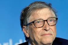 Bill Gates dice que los países ricos sólo deberían comer carne de res sintética