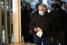 Uruguay: José Mujica es hospitalizado y operado de emergencia por una úlcera en el esófago