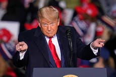 Trump agota su mapa electoral, mientras Biden se prepara para debate