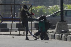 Policía del Reino Unido entrenó a las fuerzas de seguridad nigerianas acusadas de brutalidad policial