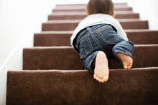 Científicos descubren por qué algunos bebés empiezan a caminar más tarde que otros