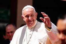 El Vaticano aclara comentarios del Papa y asegura que Iglesia no apoya matrimonio homosexual