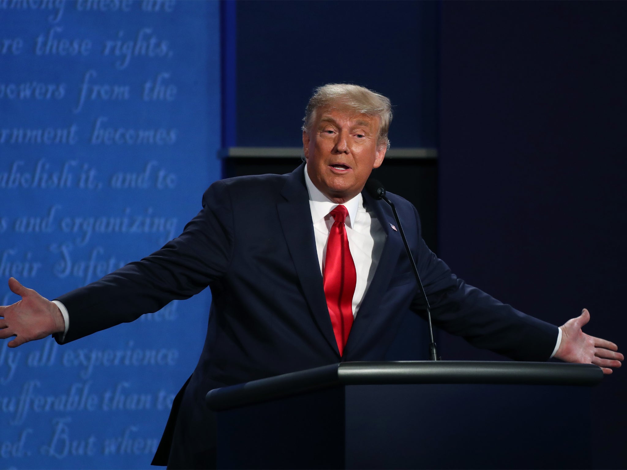 Trump asegura que debatir de manera serena parece ser más popular entre la población