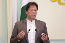 Primer ministro de Pakistán afirma que talibanes acaban con esclavitud en Afganistán