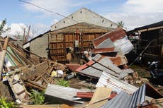 Tifón en Filipinas deja 13 desaparecidos y miles de desplazados
