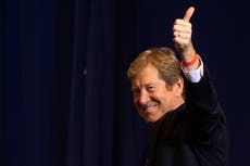 Jason Lewis, candidato republicano al Senado, es operado de emergencia