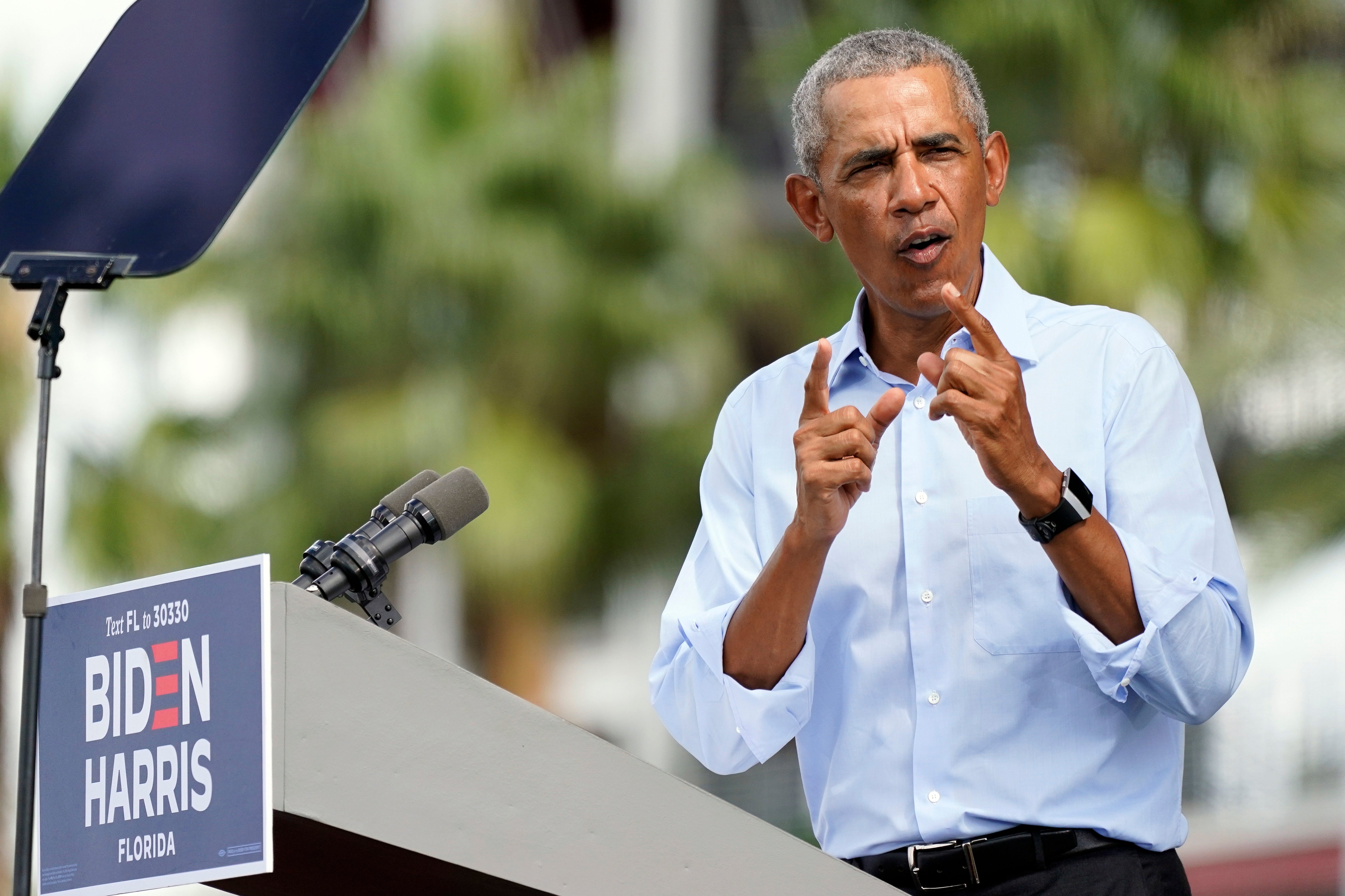 El expresidente Barack Obama habla en un mitin mientras hace campaña por el exvicepresidente demócrata Joe Biden, el martes 27 de octubre de 2020, en Orlando, Florida (AP Photo / John Raoux)