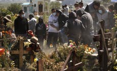 Pandemia atenúa la celebración de Día de Muertos en México