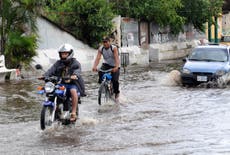 Huracán Eta amenaza a Nicaragua con intensas lluvias y marejadas
