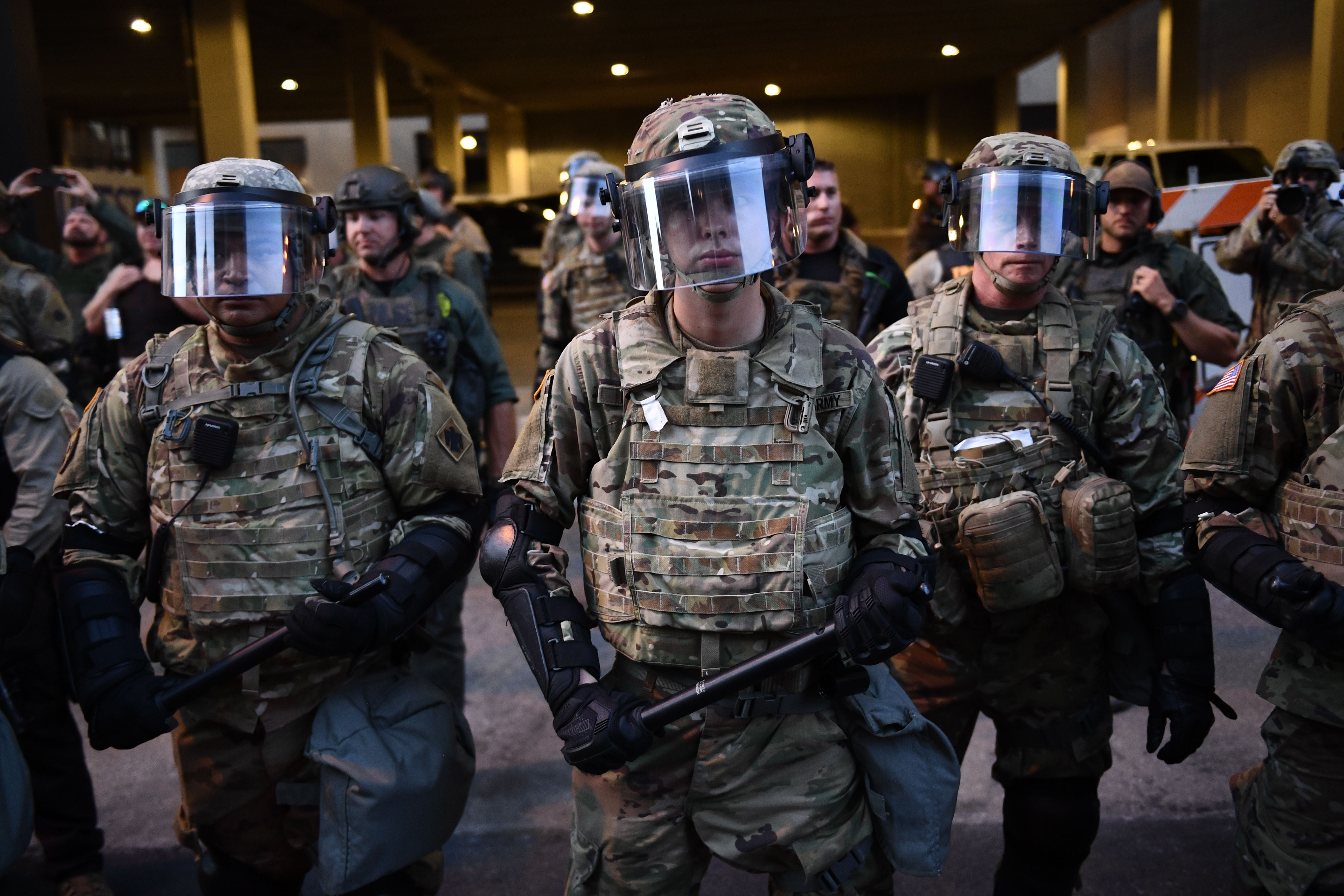 La Guardia Nacional prepara su despliegue en caso de disturbios