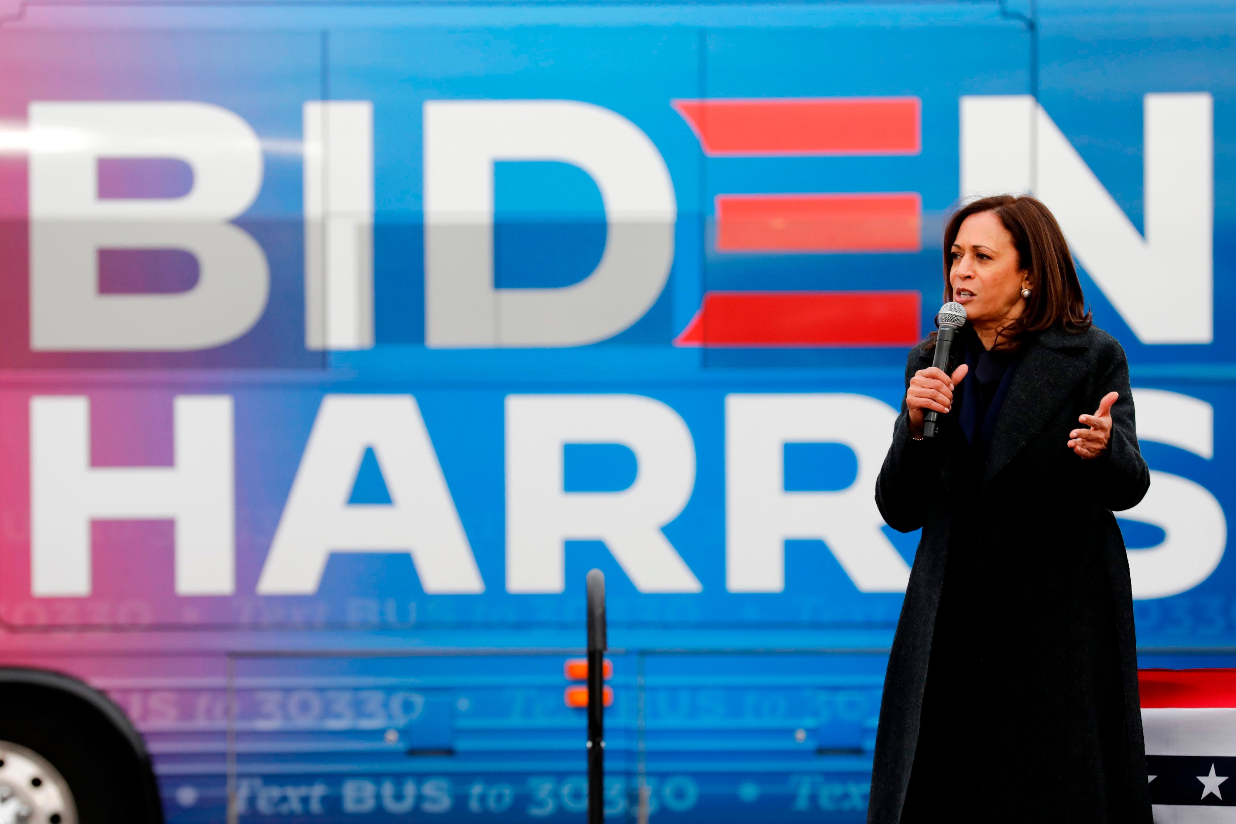 Kamala Harris rechaza preocupaciones por violencia en las elecciones